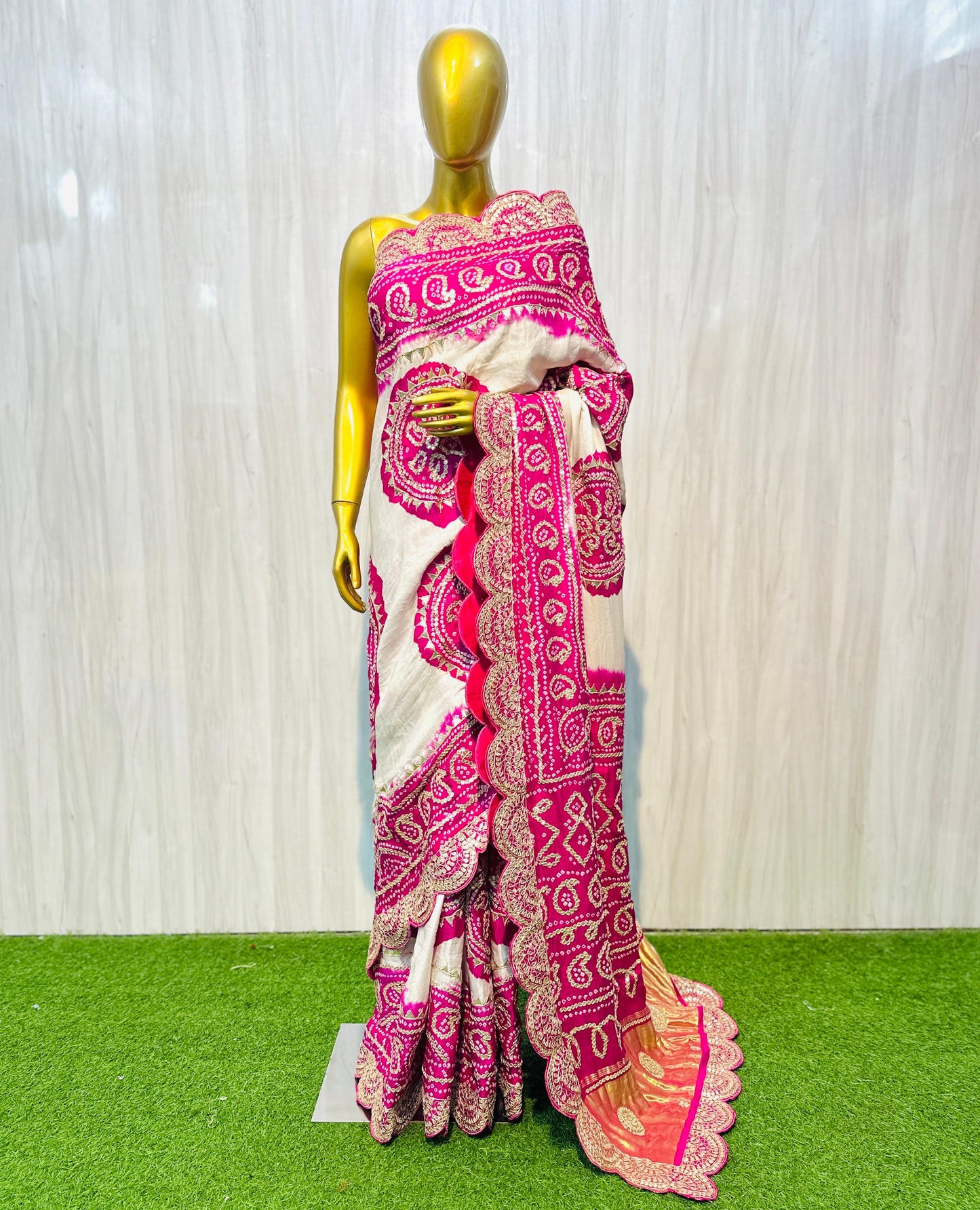 White gajji silk saree wedding sari blouse