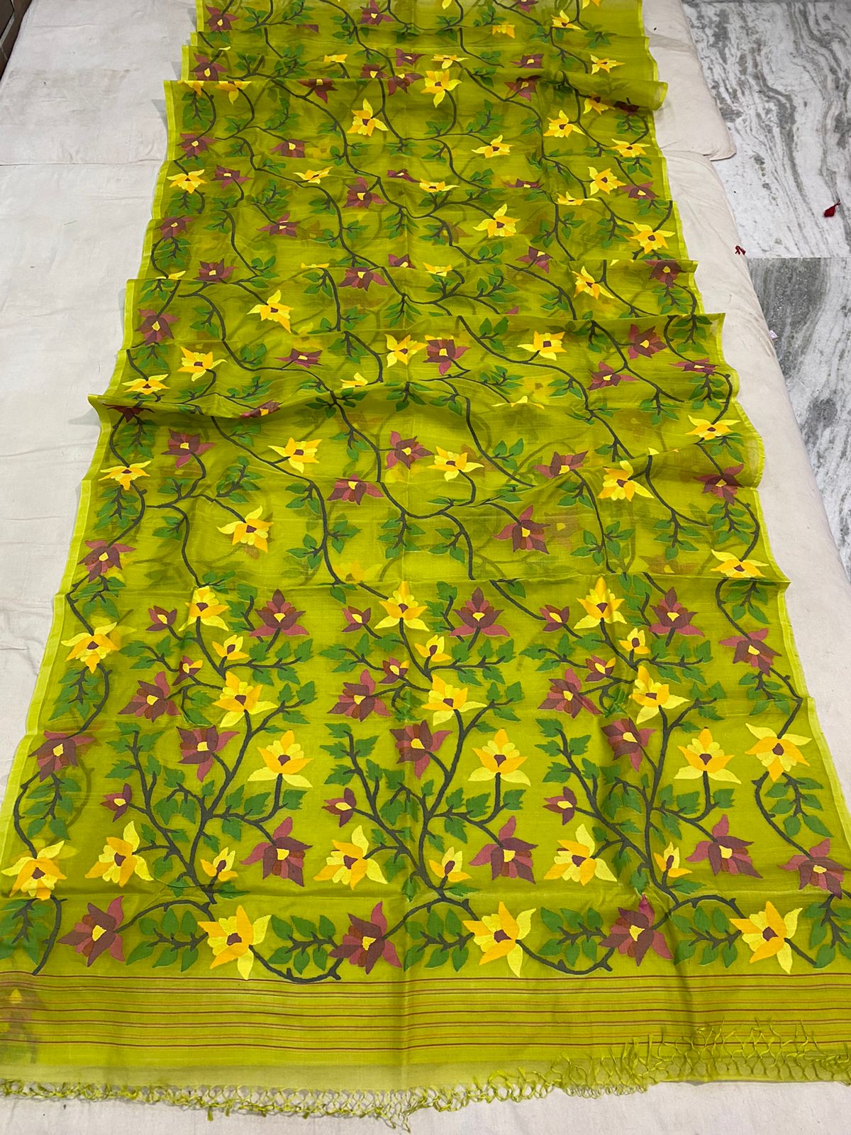 Hamida muslin jamdani saree