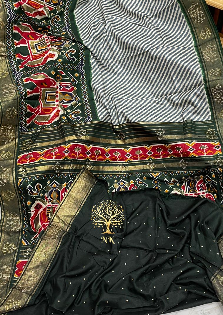 Narnia Patola saree