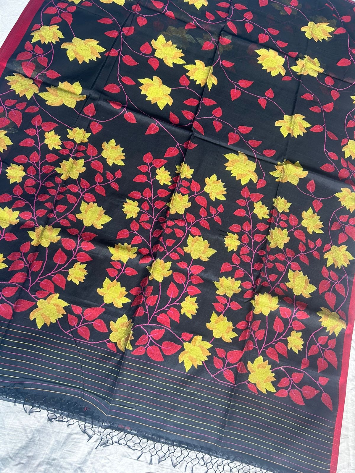 Anilba tantuj jamdani women Indian sarees