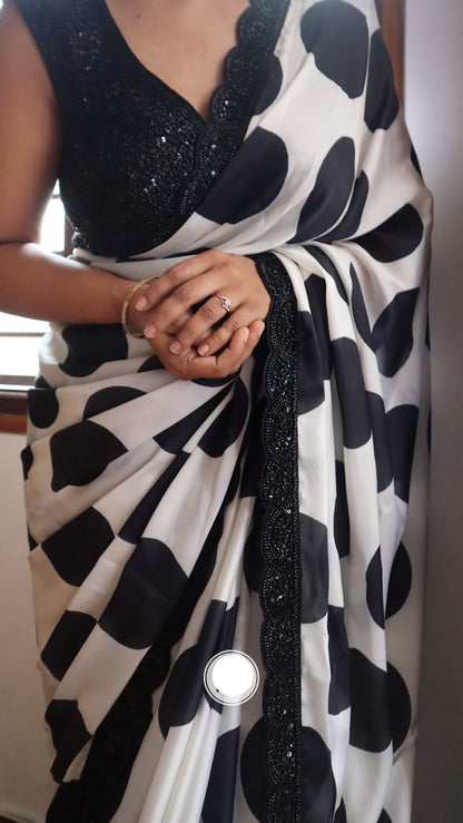 Retro styled saree classy sari blouse Partywear sarees