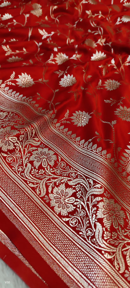 Khaddi banarsi saree handwoven sari blouse