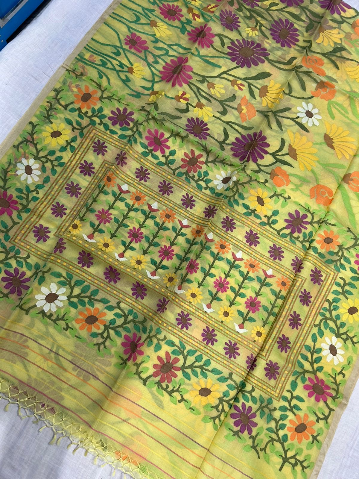 Lavisha muslin jamdani saree traditional sarees