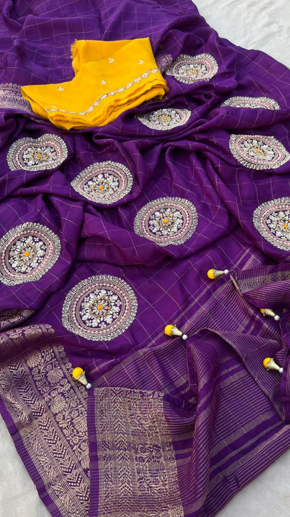 Livita munga weaving Banarsi saree Indian sari