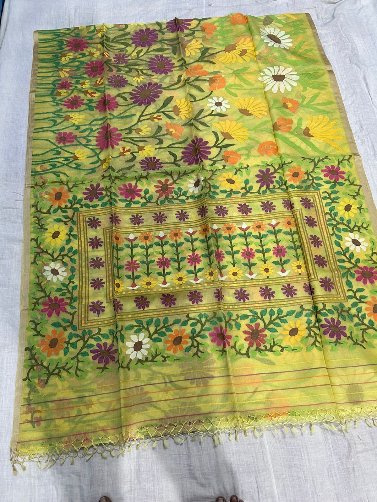 Lavisha muslin jamdani saree traditional sarees