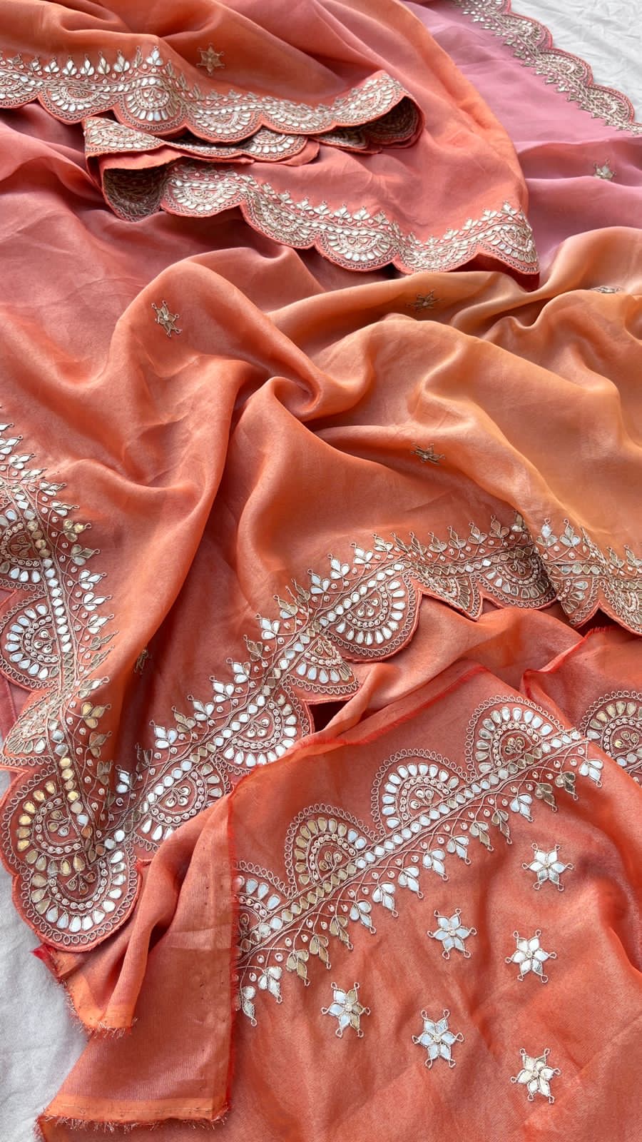 Kiwash zari munga Indian sarees