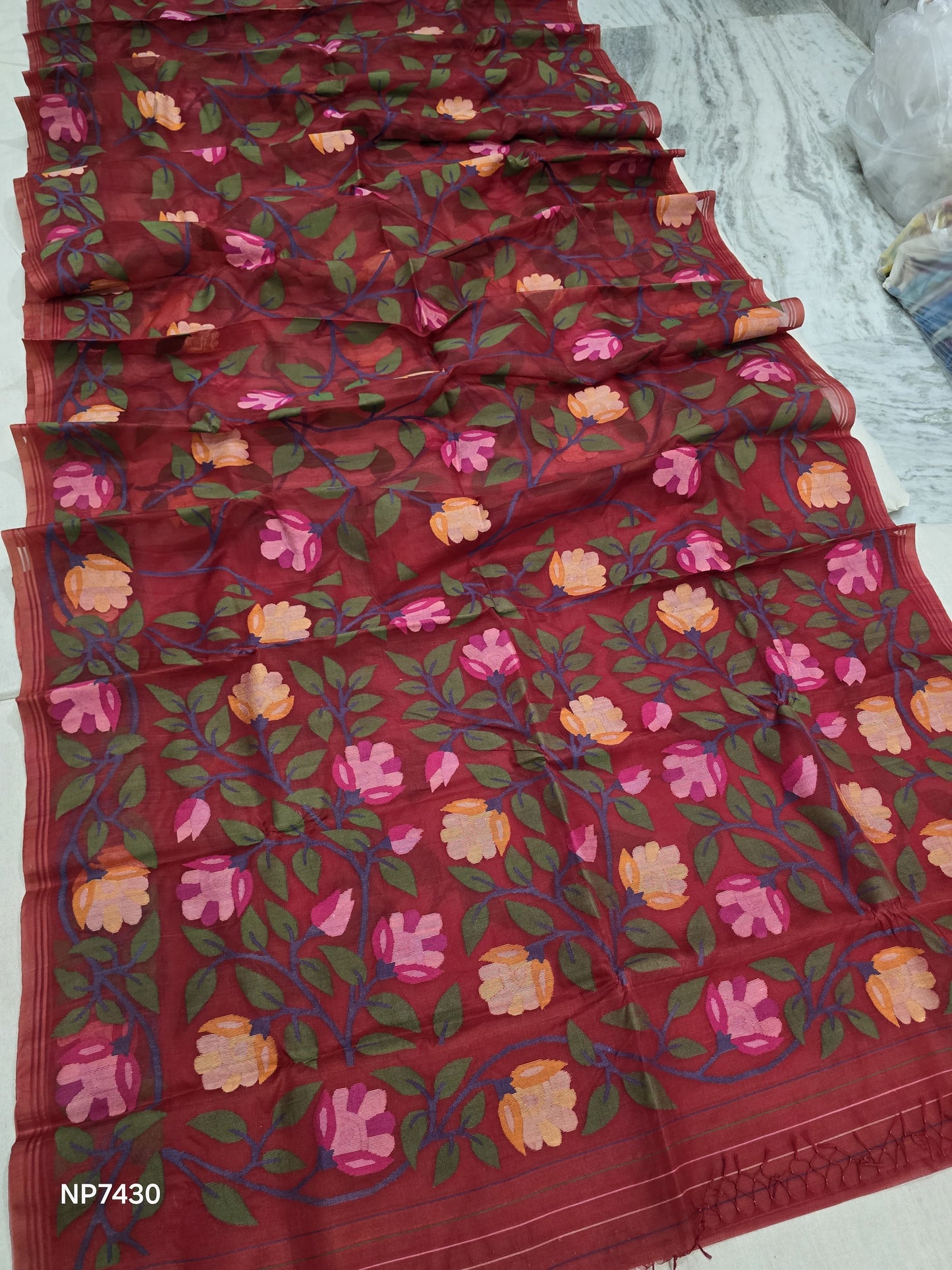 Red jamdani saree tantuj saree Bengal traditional sarees blouse