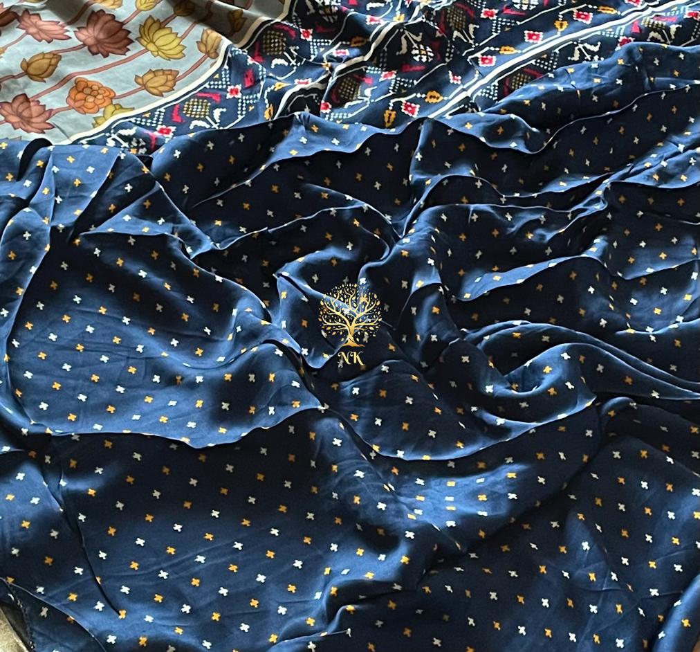 Pavi floral Gajji silk sari