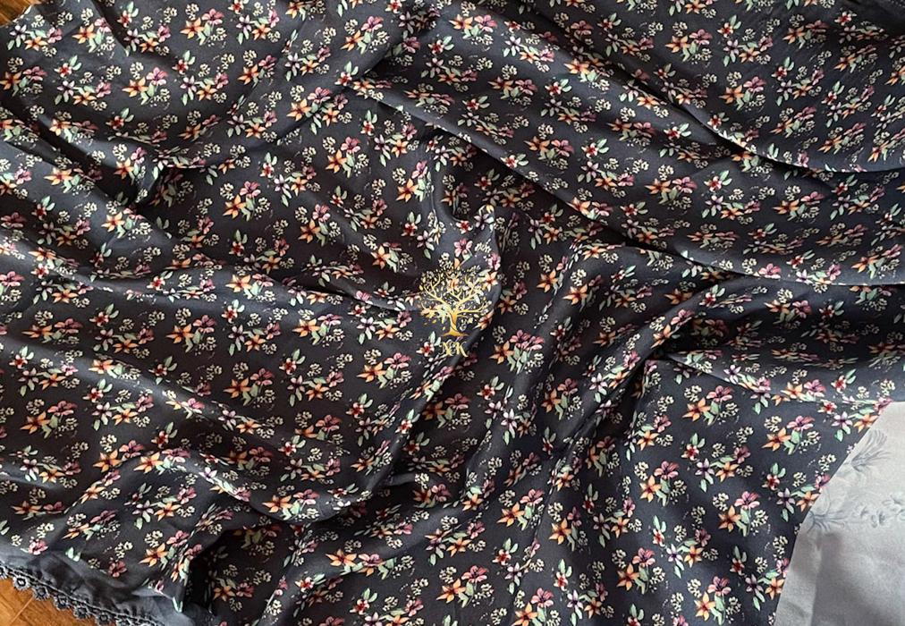 Floral printed crepe saree