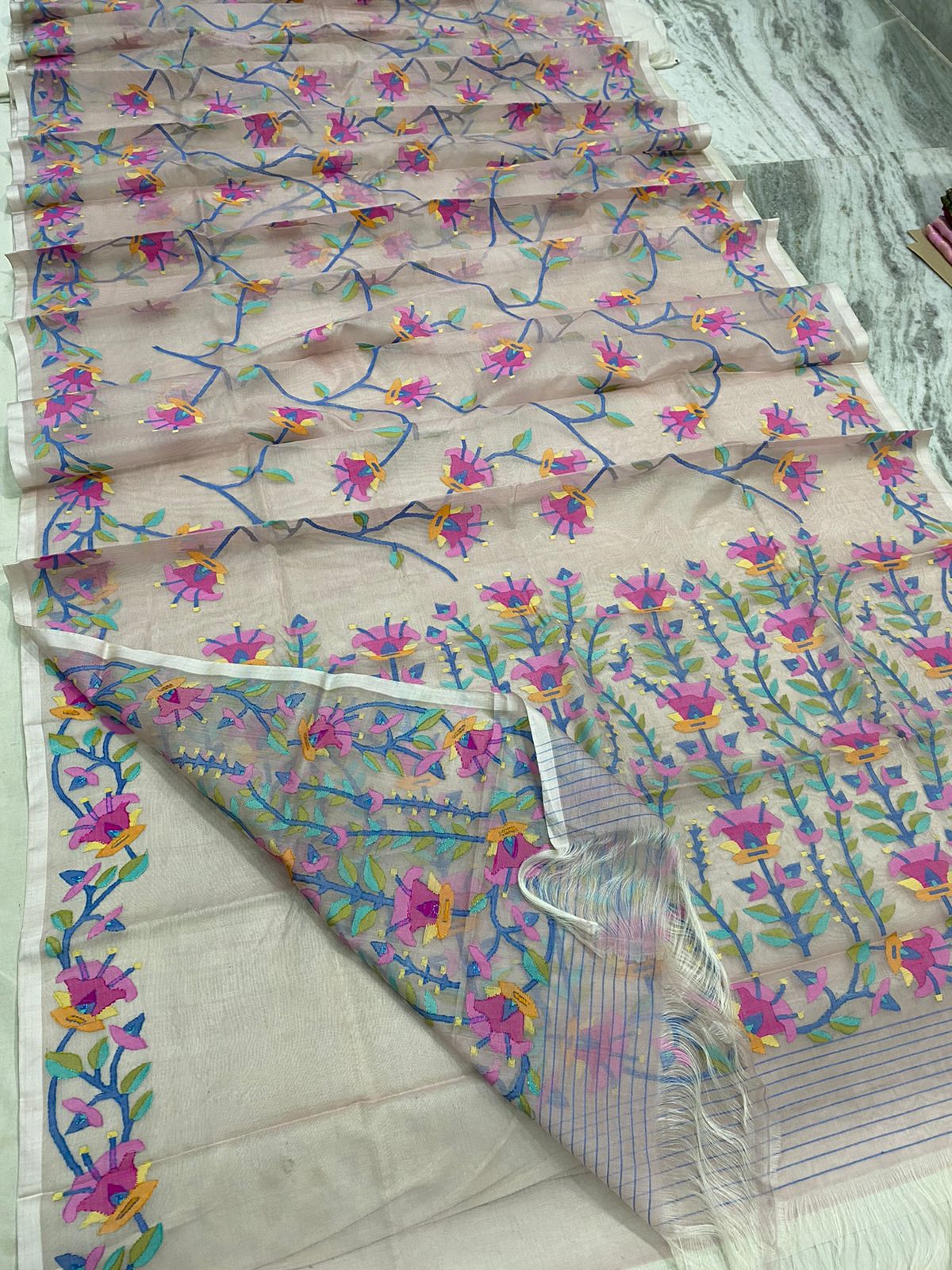 Lovika handwoven Muslim jamdani saree
