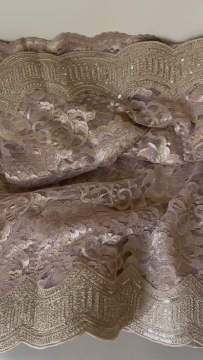 Chaintley lacy scalloped border saree