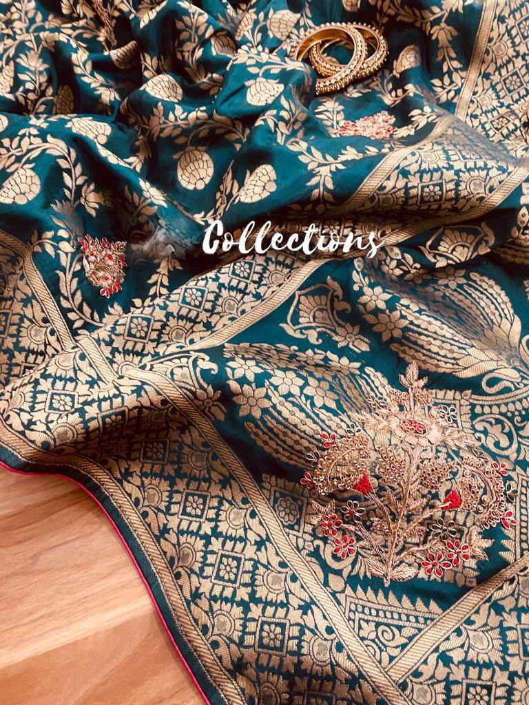 Zardosi Munga saree