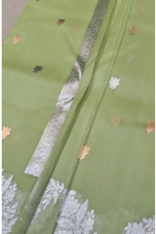 Kora handloom Banarsi saree
