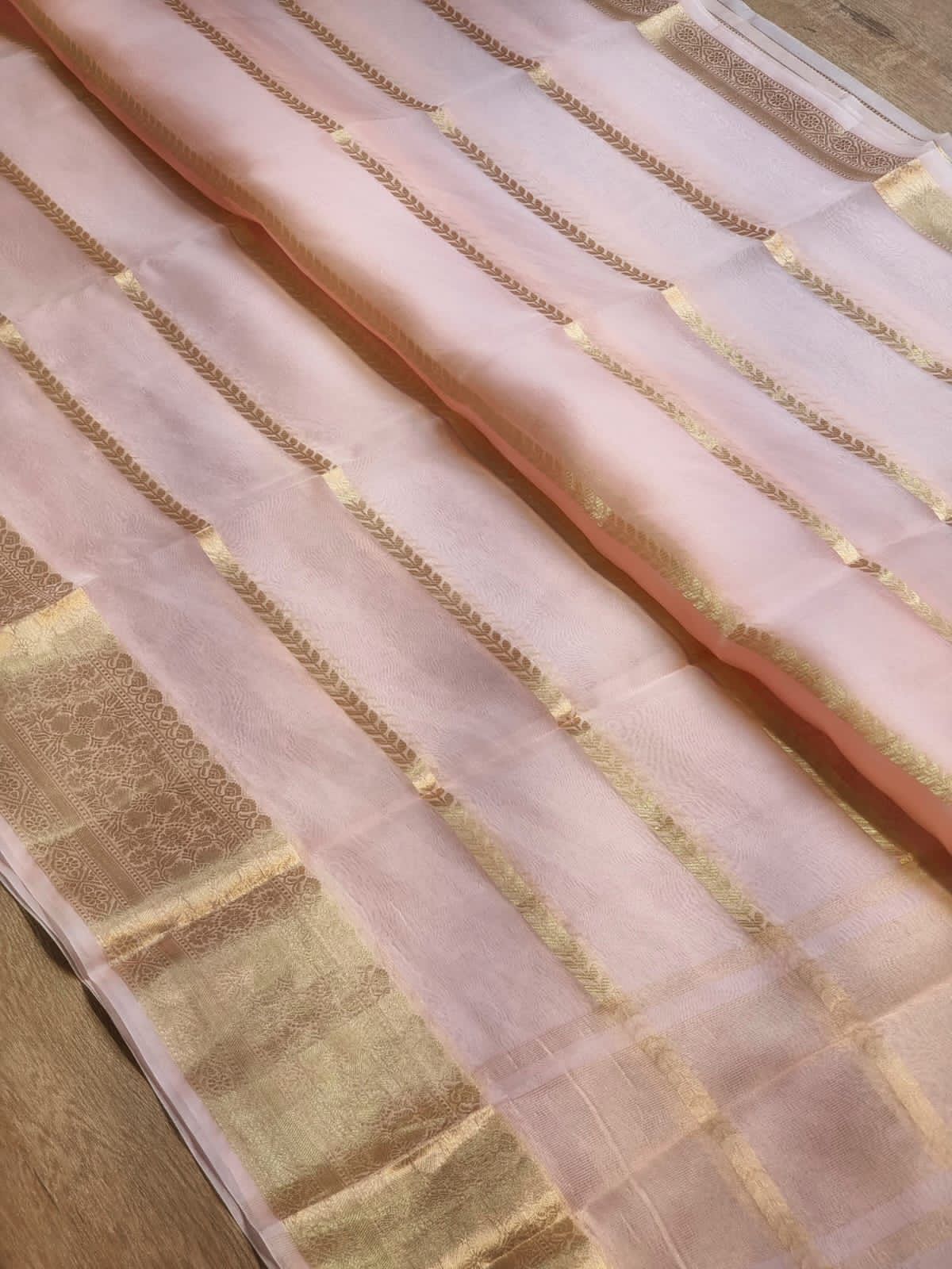 Banarsi kora saree