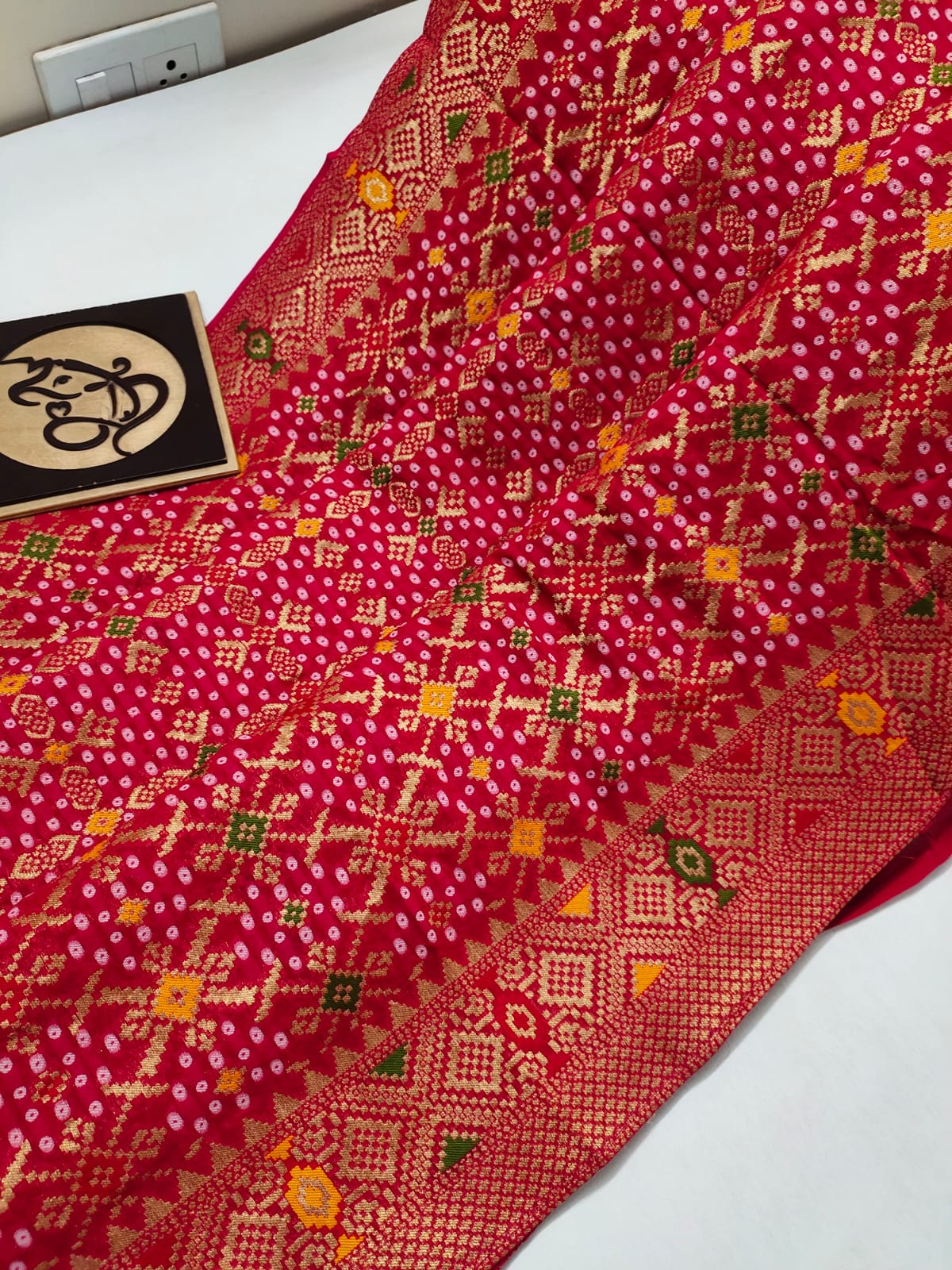 Anisha banarsi moonga saree