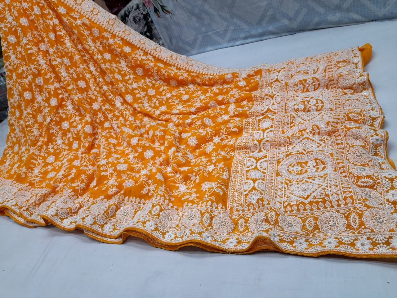 Anas Lucknowi gorgette saree