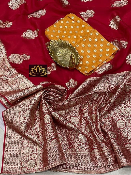 Lal banarsi weaving saree