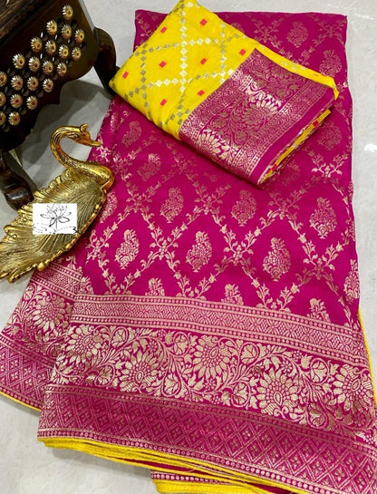Arvika Moonga banarsi saree