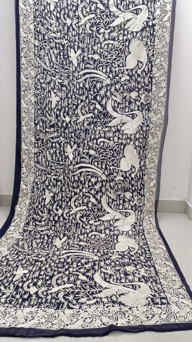 Black white Parsi dupatta