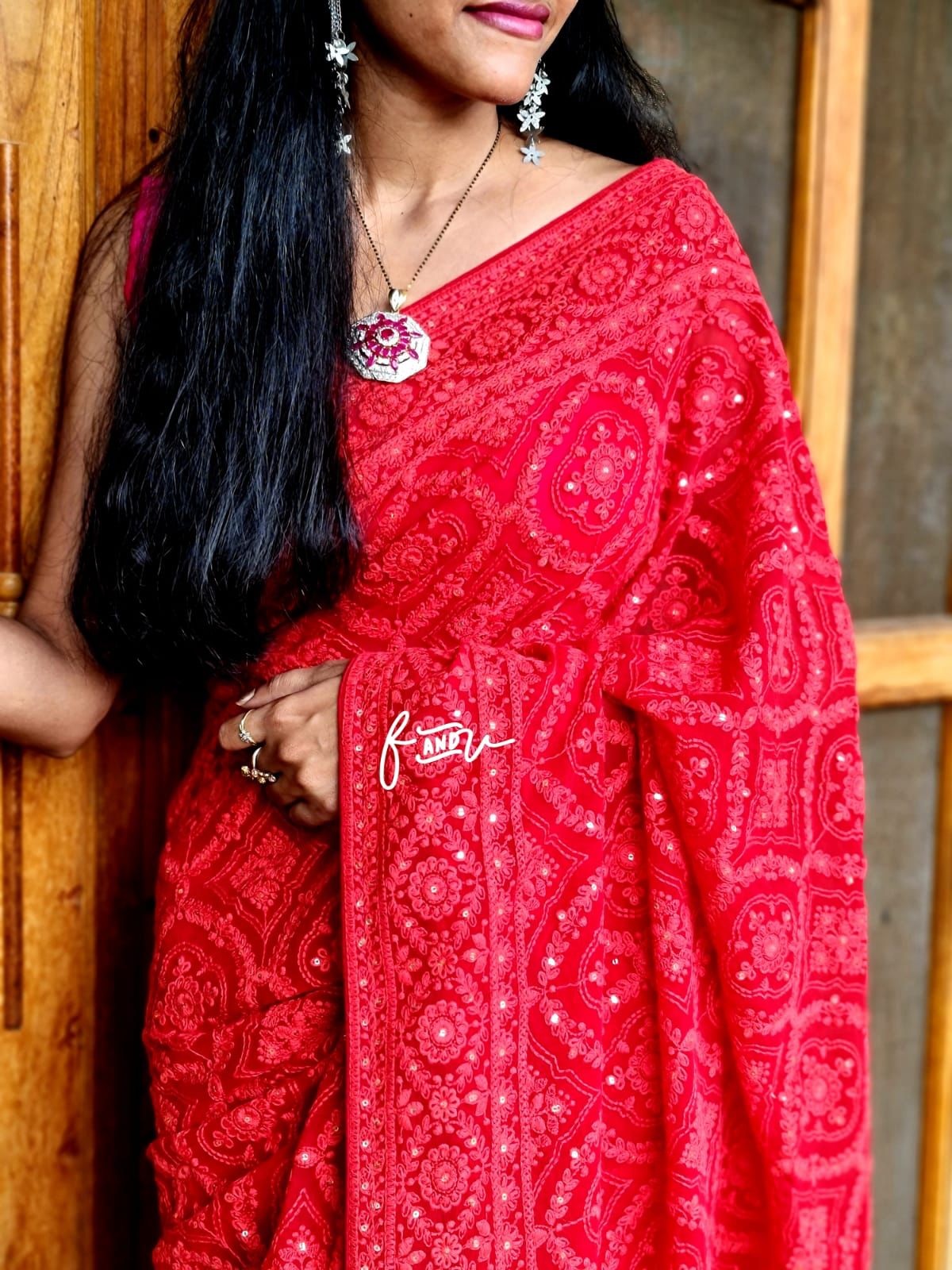 Isabelle gorgette chikankari saree