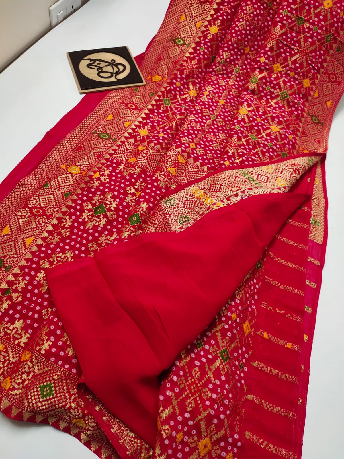 Anisha banarsi moonga saree