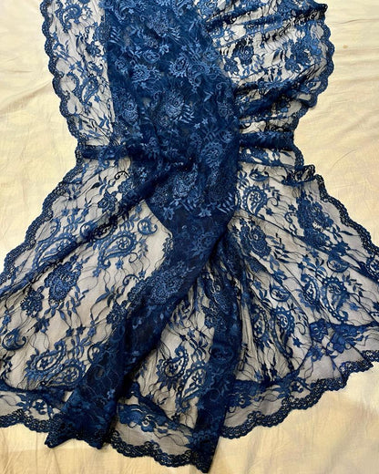 Stanley lacy saree