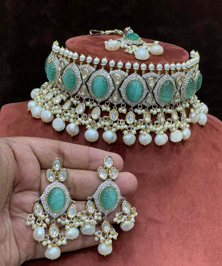 Stoned Kundan choker set