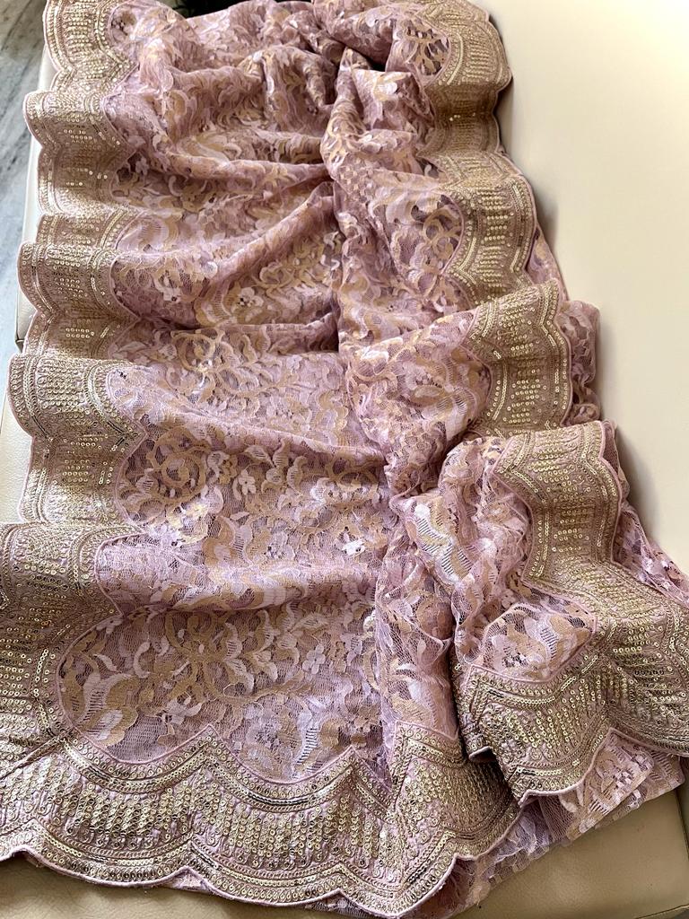 Chaintley lacy scalloped border saree