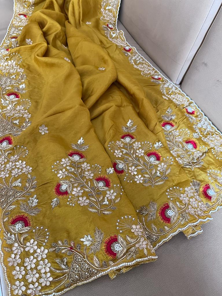 Avishka embroidered gottapatti saree