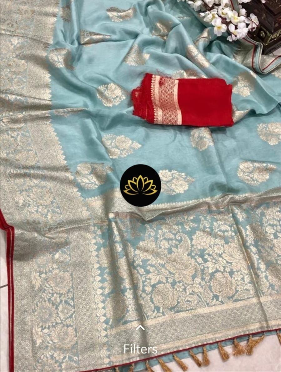 Aasmani moonga crepe saree