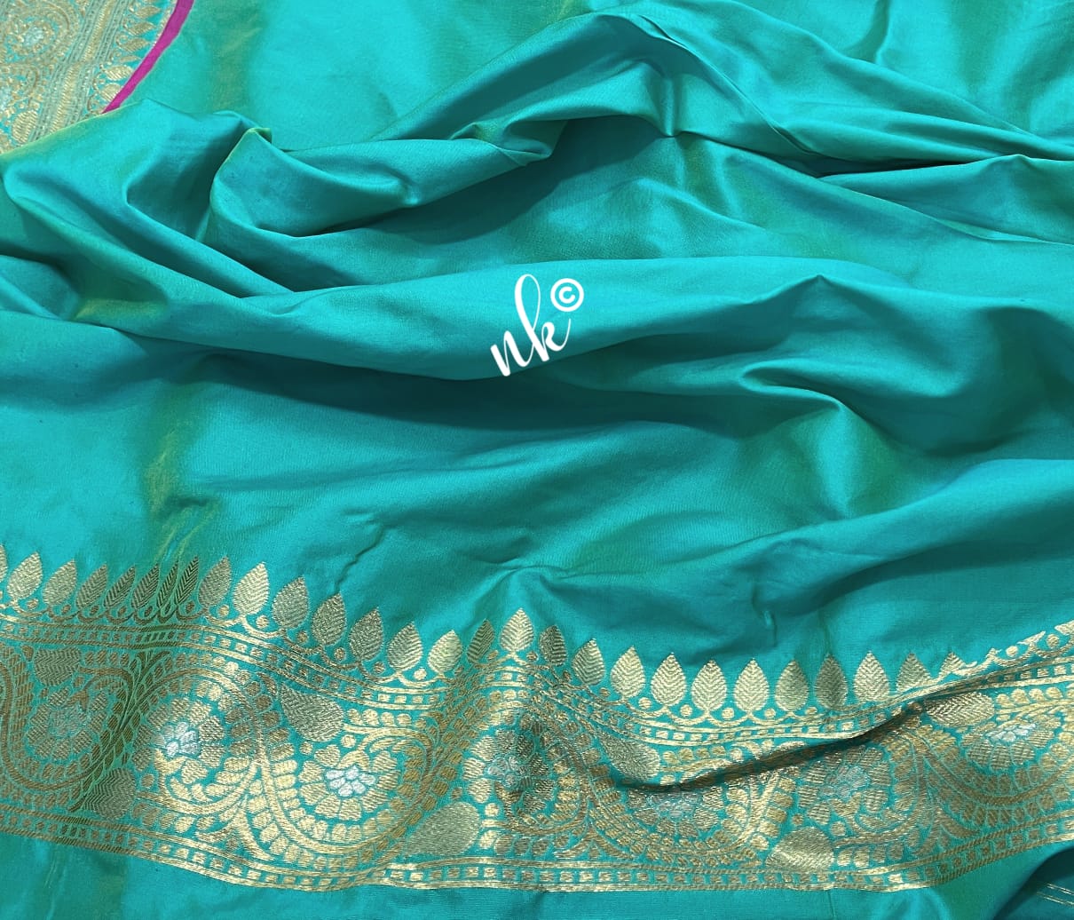 Lehariya striped saree