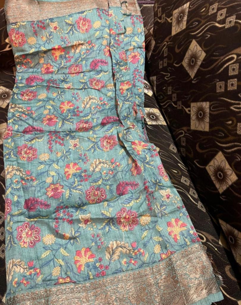 Floral tussar saree partywear sarees Indian sari blouse