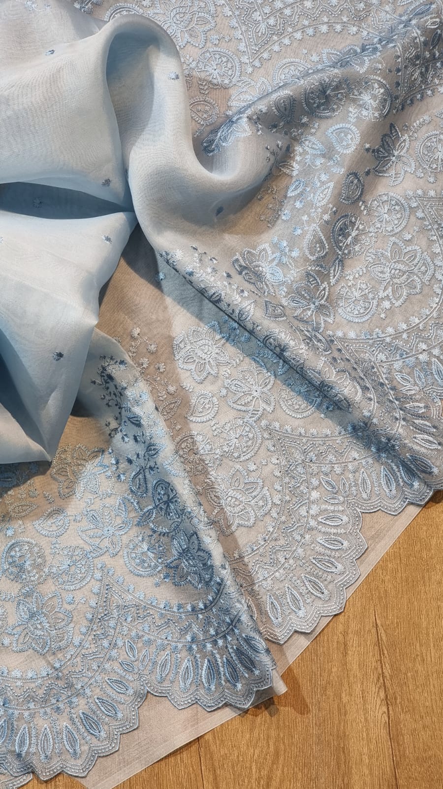 Scalloped inspired organza saree