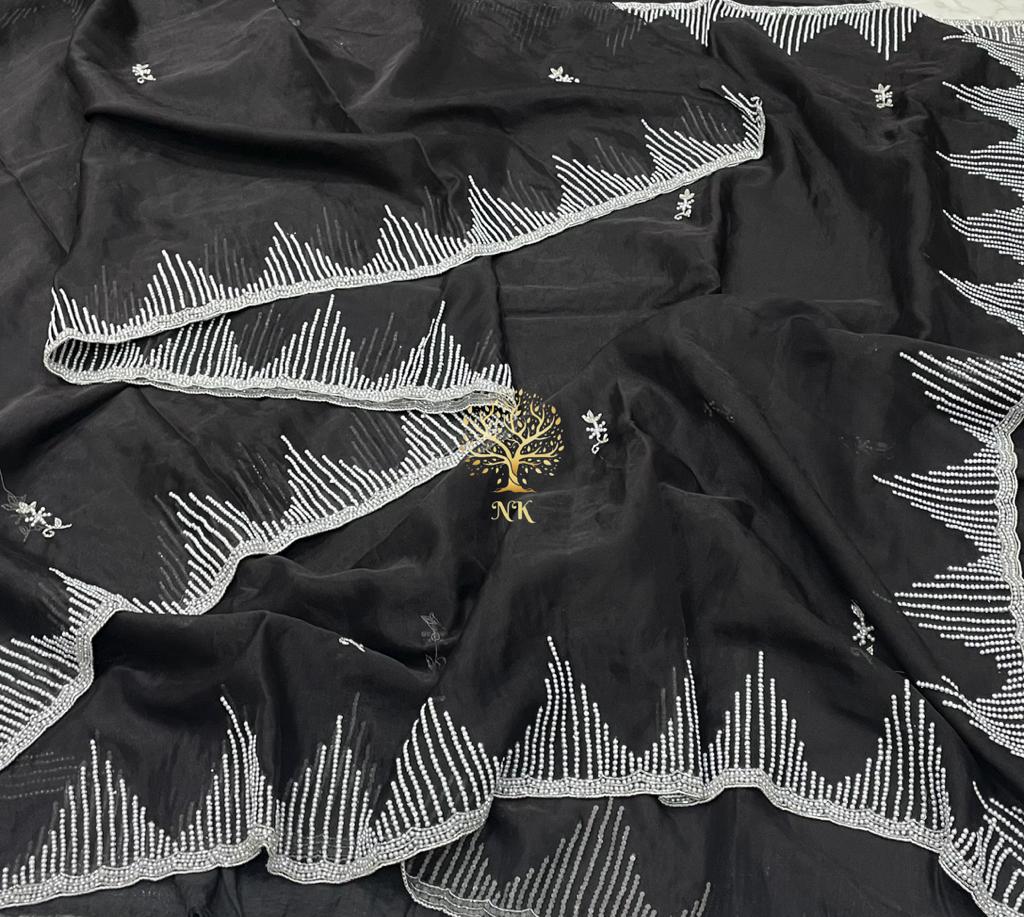 Organza flowy saree