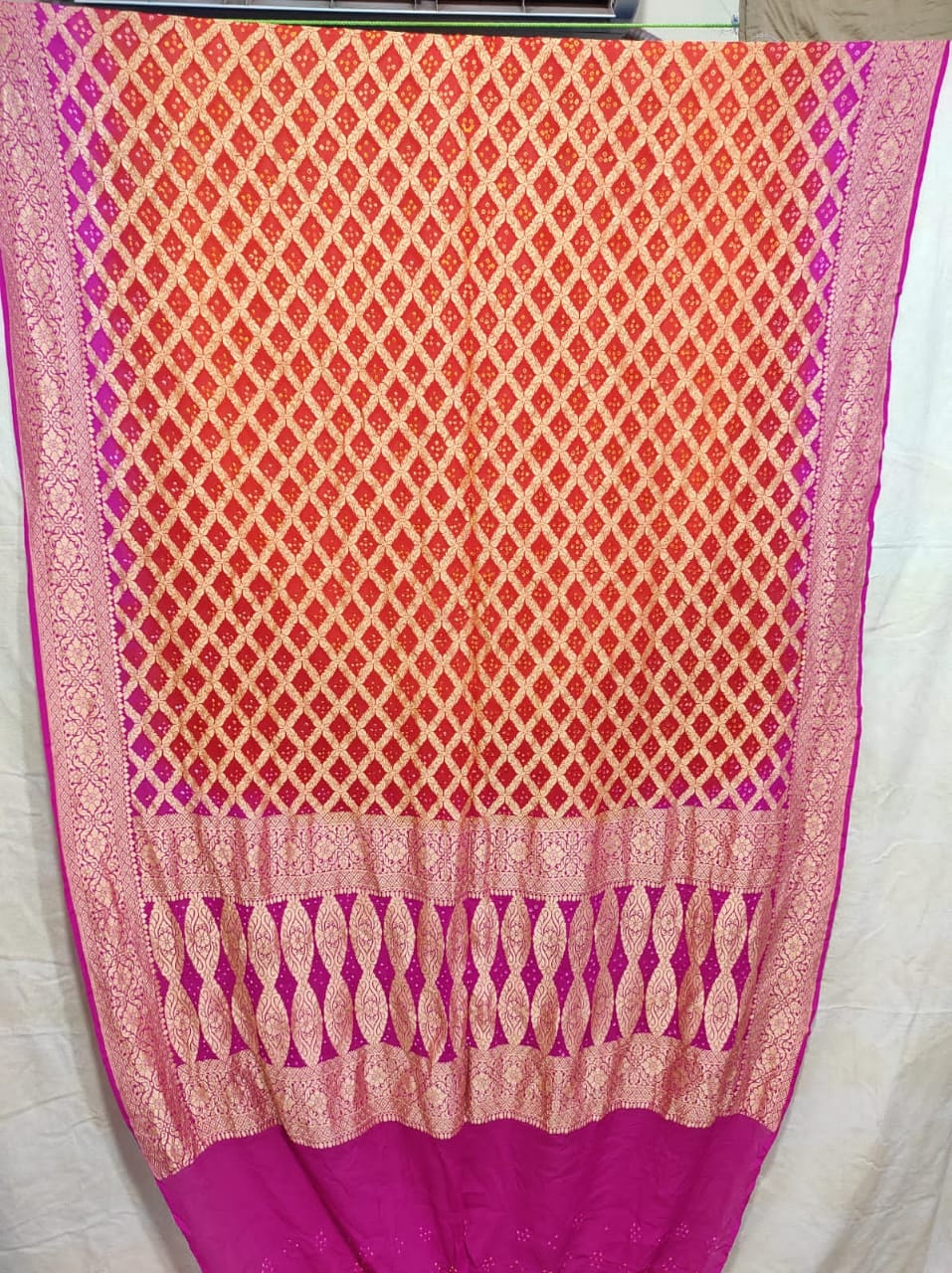 Naiza Bandhani saree