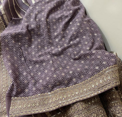 Striping kora Banarasi saree
