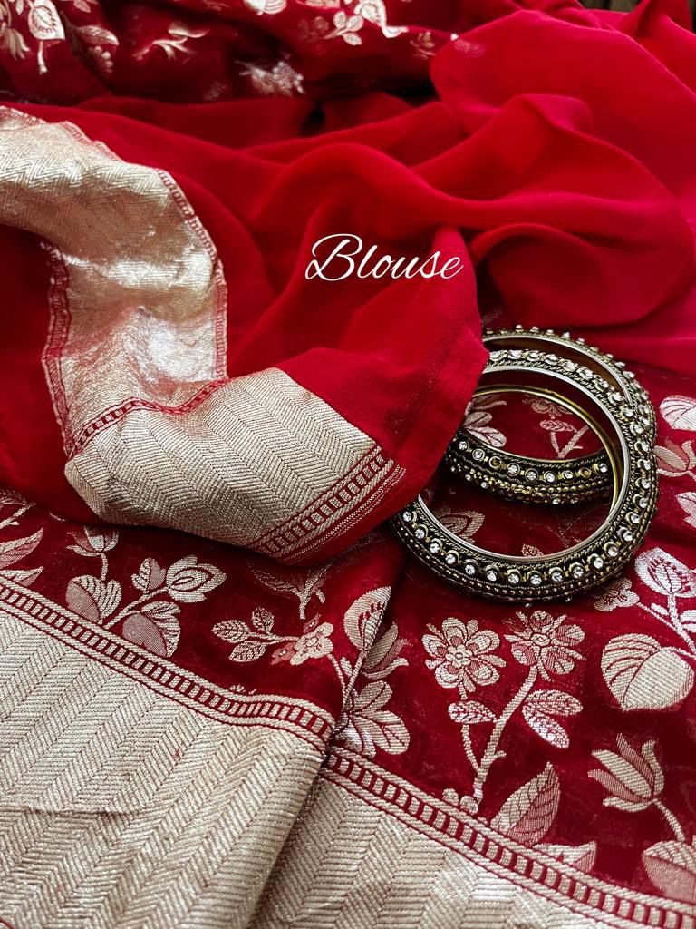 Red weaving Banarsi saree