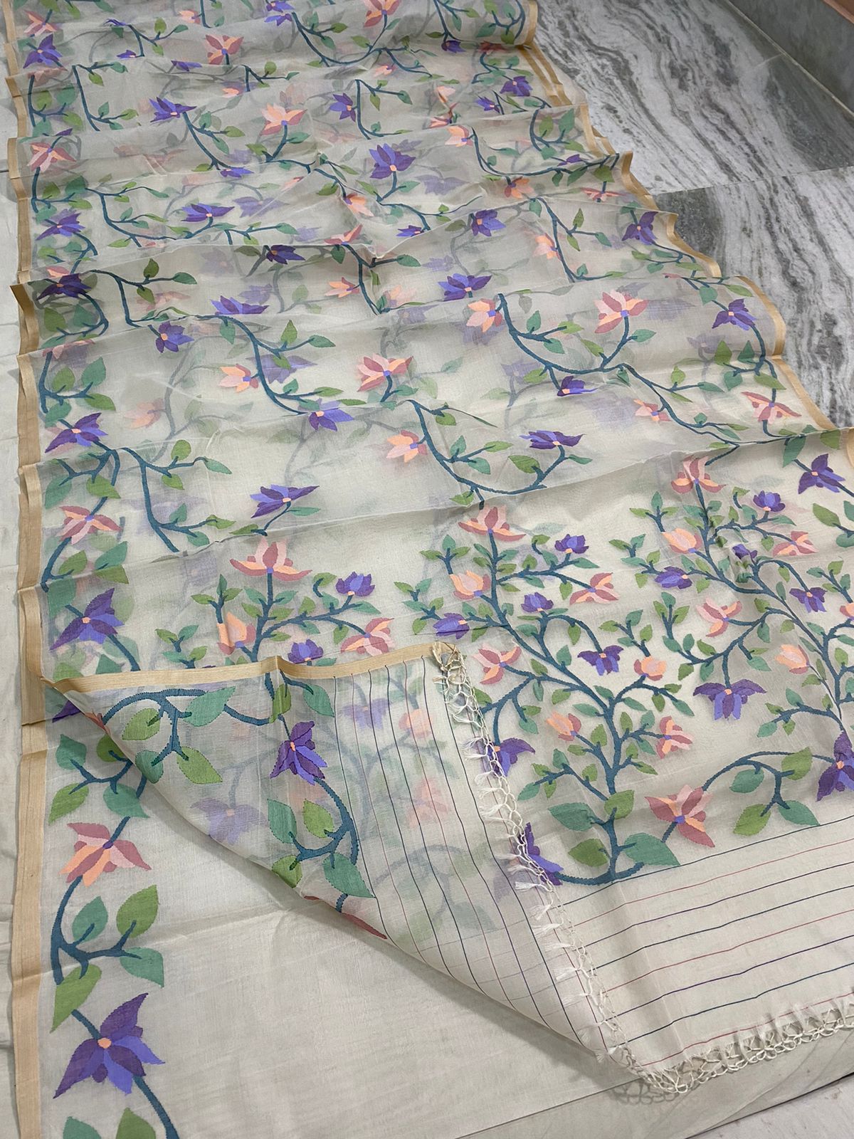 Lalita muslin jamdani saree