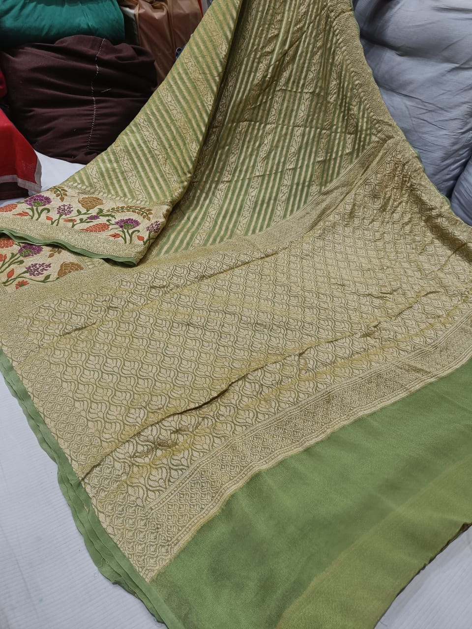 Maheera gorgette banarsi saree