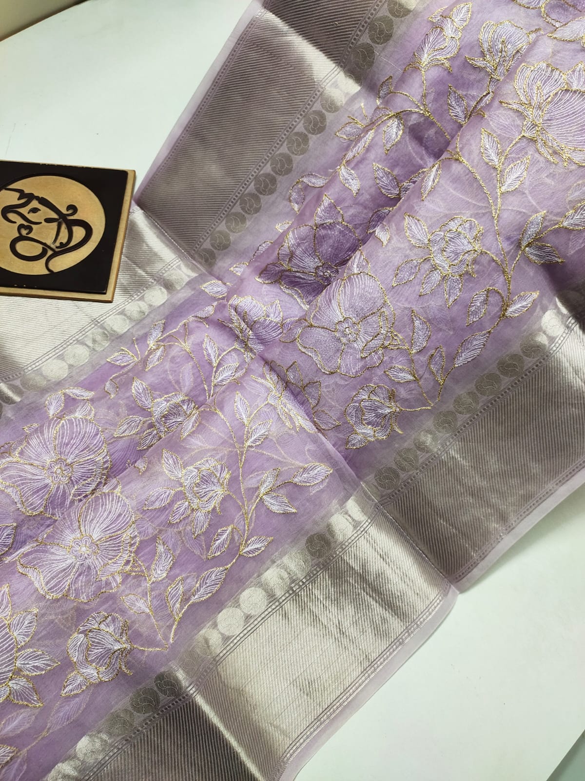 Tulips kora saree