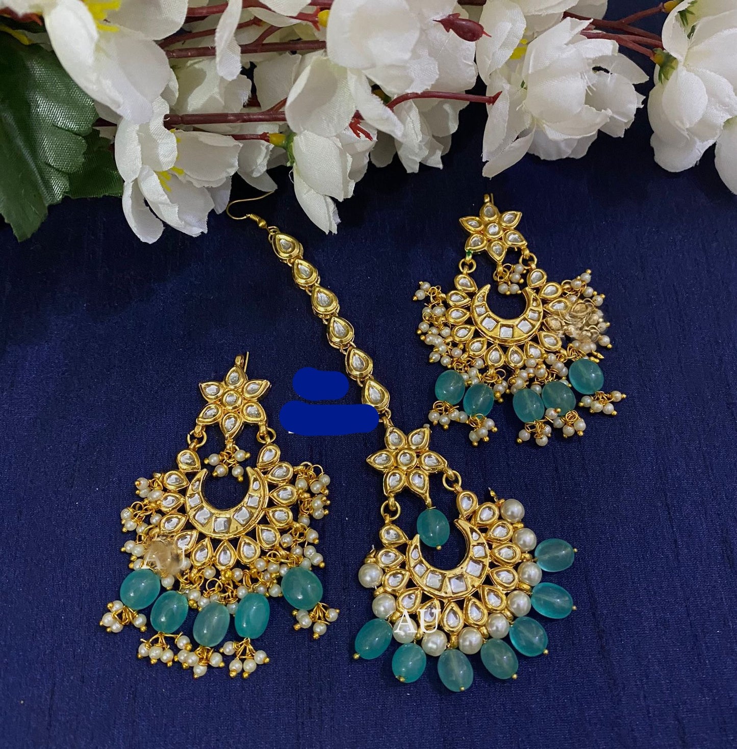 Nishani Kundan tikka set