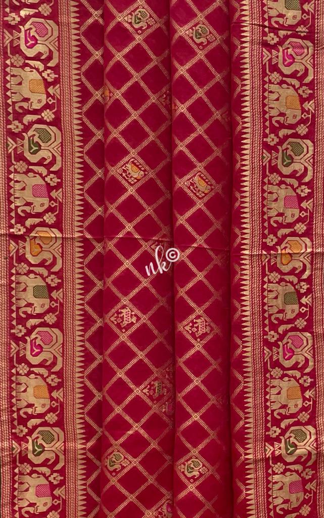Yanshi khaddi gorgette saree